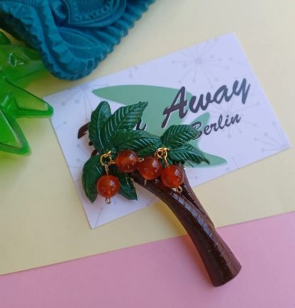 Sweet Coconuts Palm Tree Brooch - Image 3