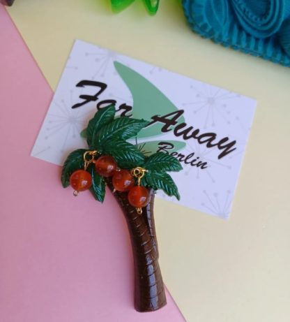 Sweet Coconuts Palm Tree Brooch - Image 4