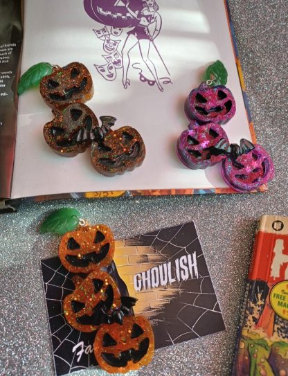 * HALLOWEEN SPECIAL * Stacked Jack-O-Lantern Brooch - Image 4