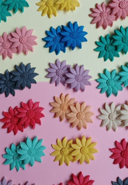 Vintage Repro Summer Flower Earrings - Image 9