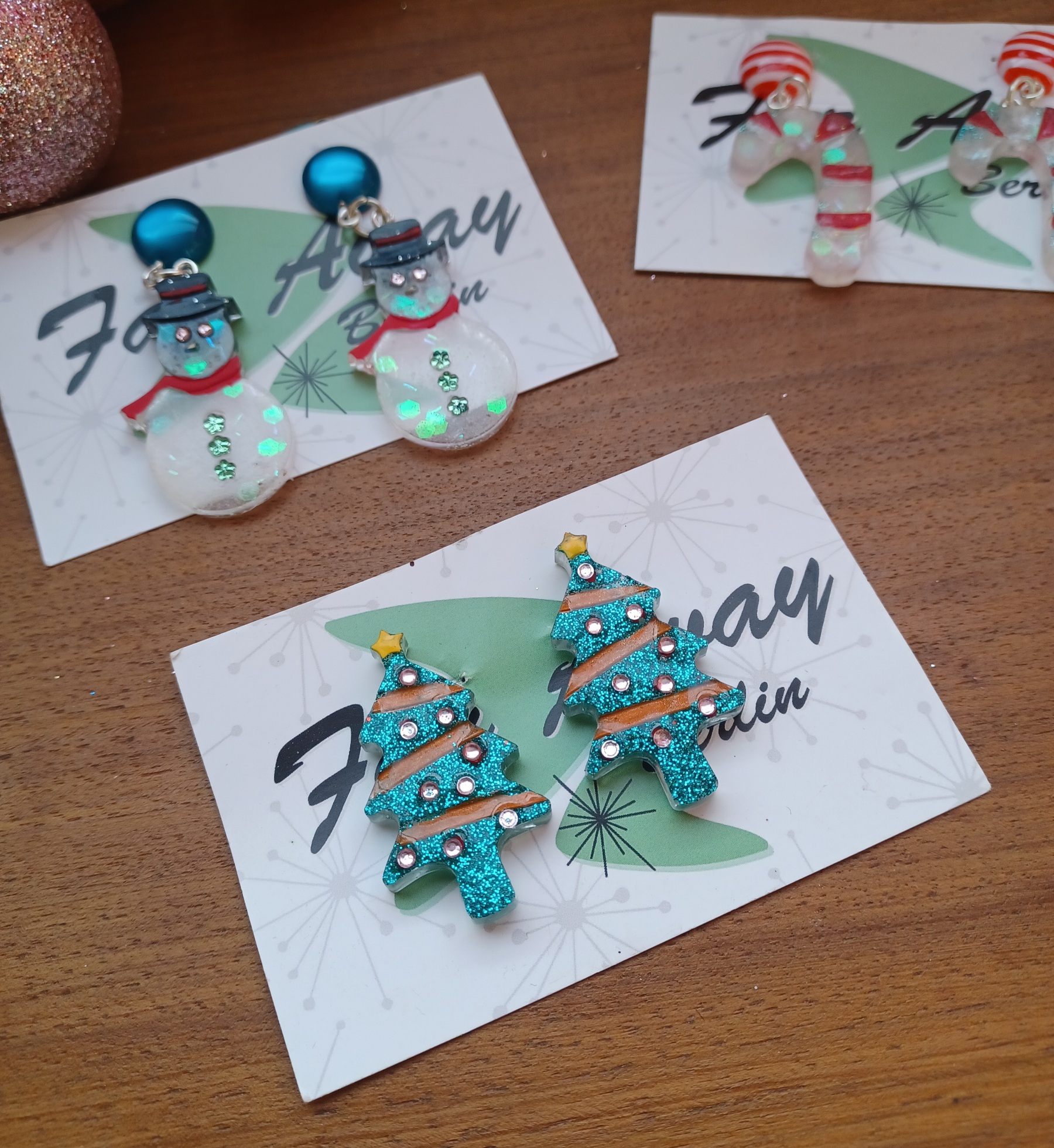 * XMAS SPECIAL * Jolly Holiday Pines Earrings