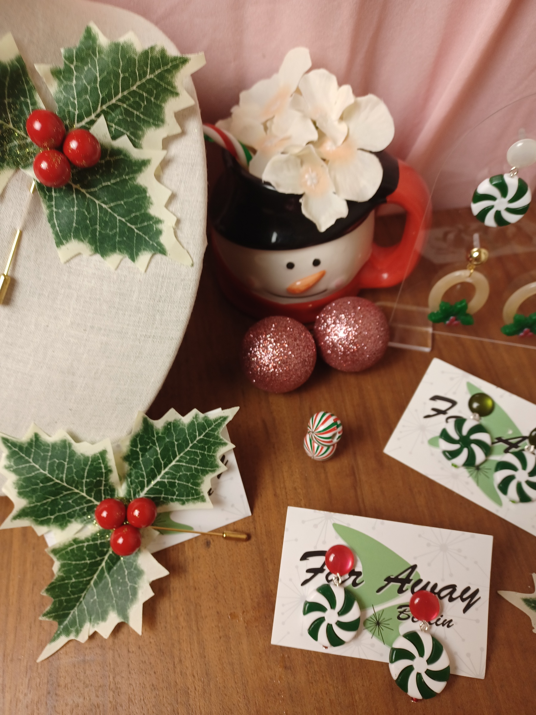 * XMAS SPECIAL * Minty Swirl Earrings - Image 4